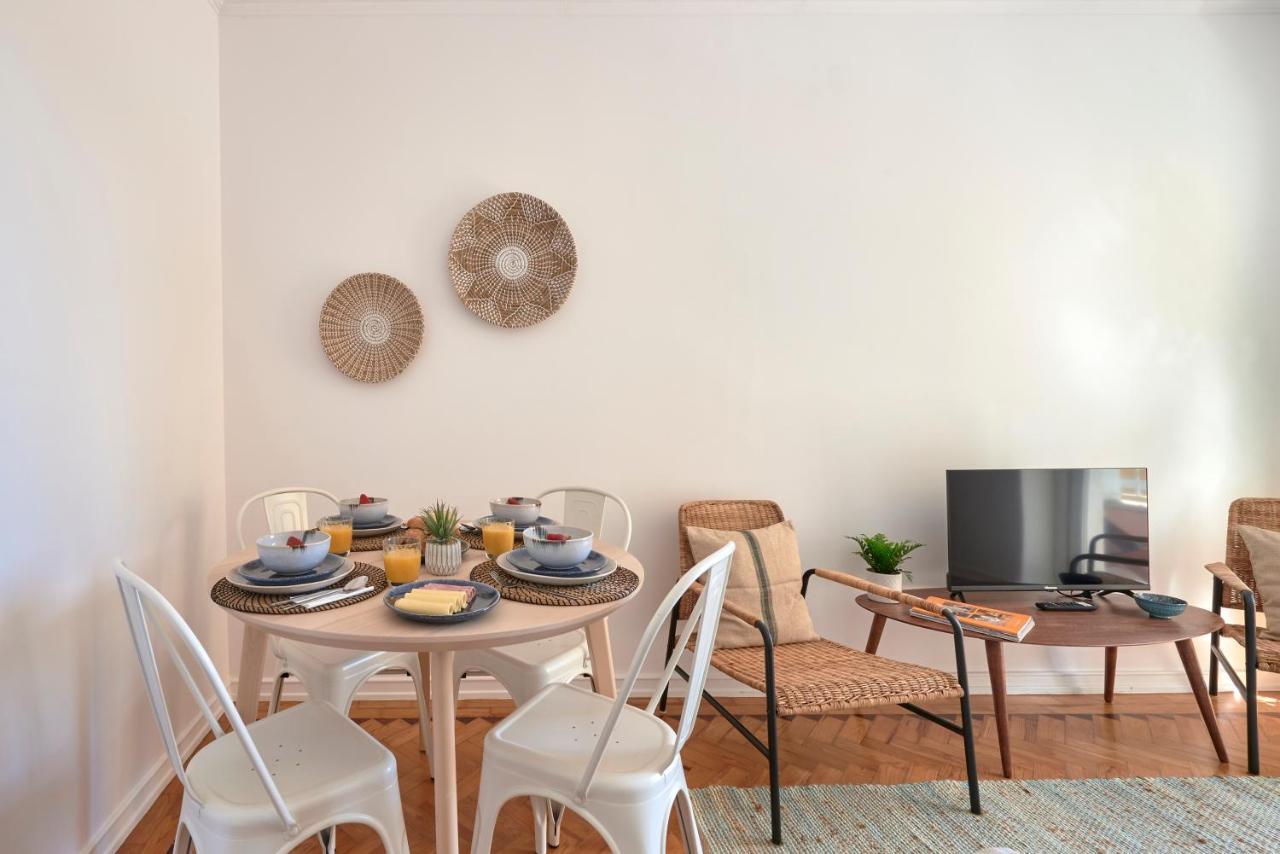 Apartament Enjoy The Sunny Balcony, By Timecooler Lizbona Zewnętrze zdjęcie