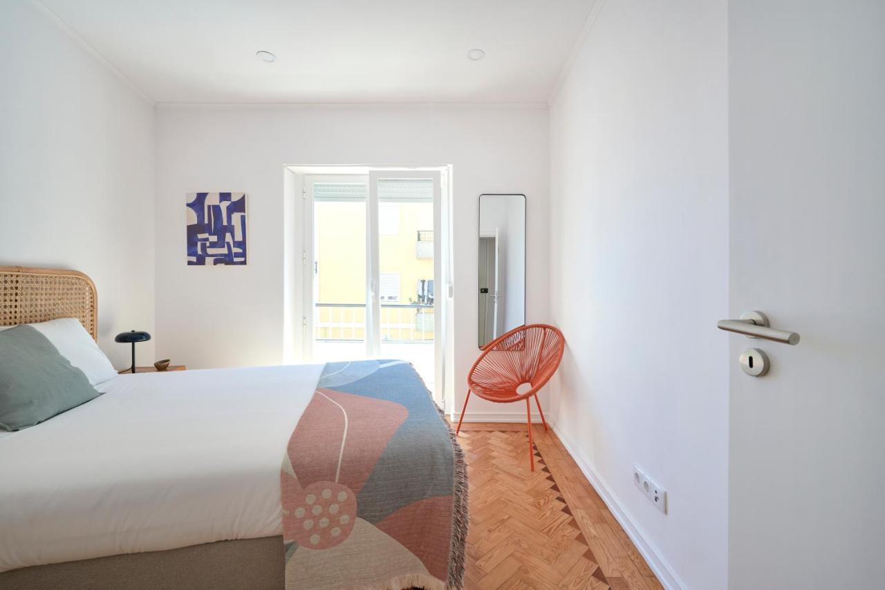 Apartament Enjoy The Sunny Balcony, By Timecooler Lizbona Zewnętrze zdjęcie